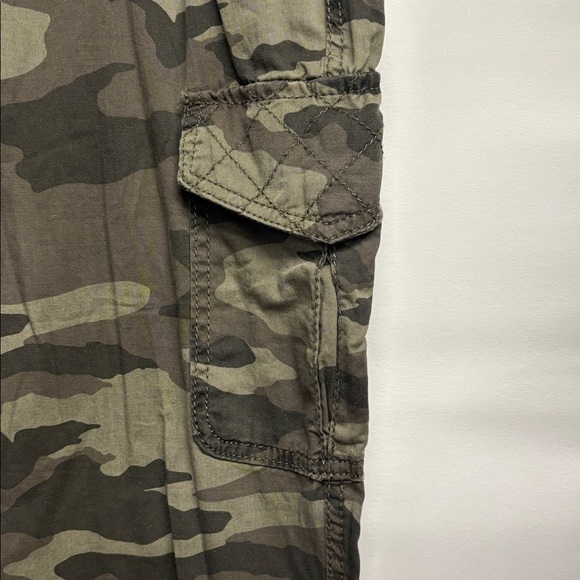 Women’s Sonoma Cargo Joggers - Picture 3 of 7